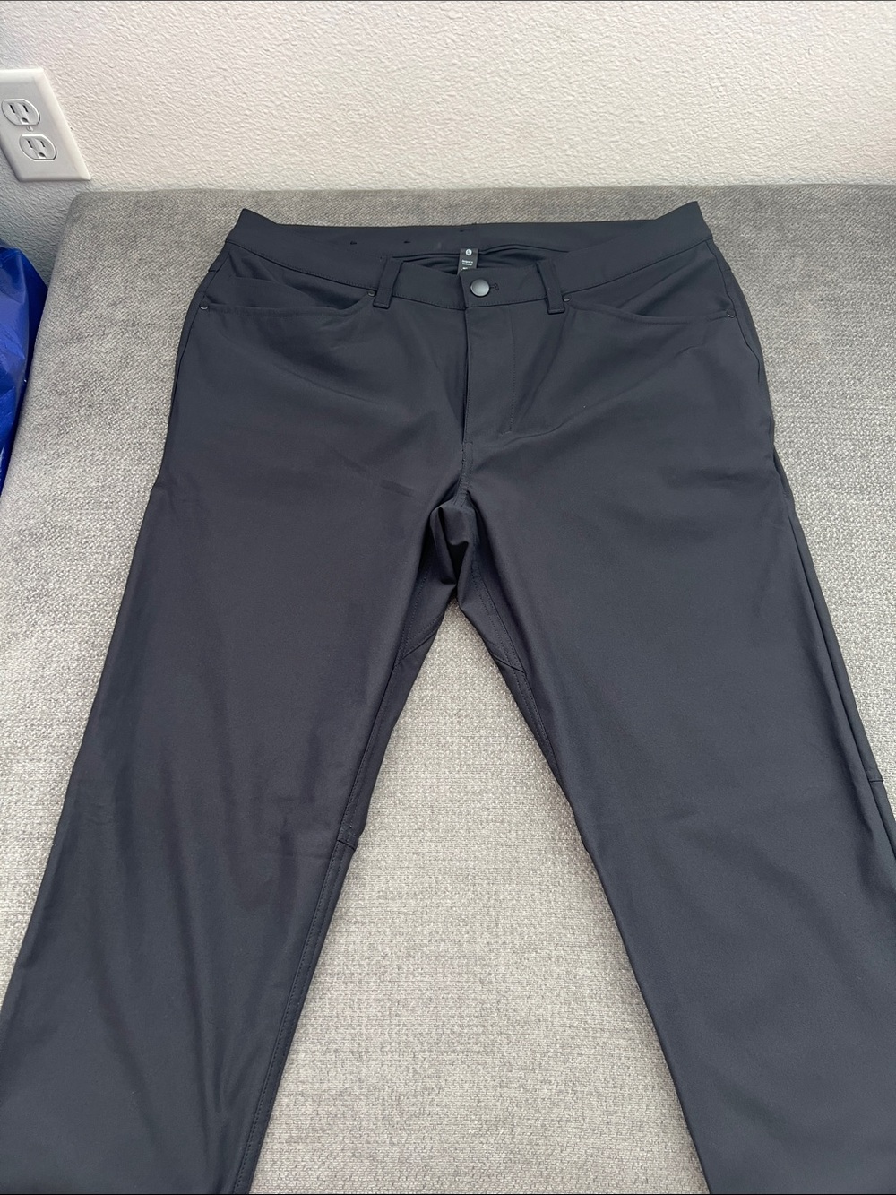 lululemon athletica Men’s Black Stretch Chinos